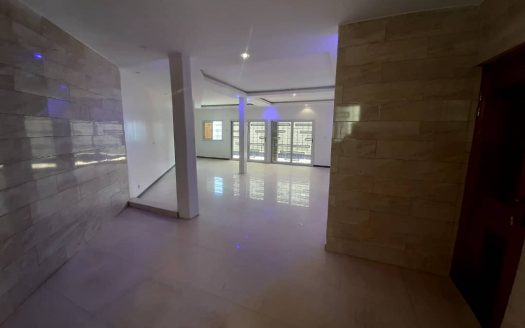 Maison de 330m2 à Thiès (Fayou)